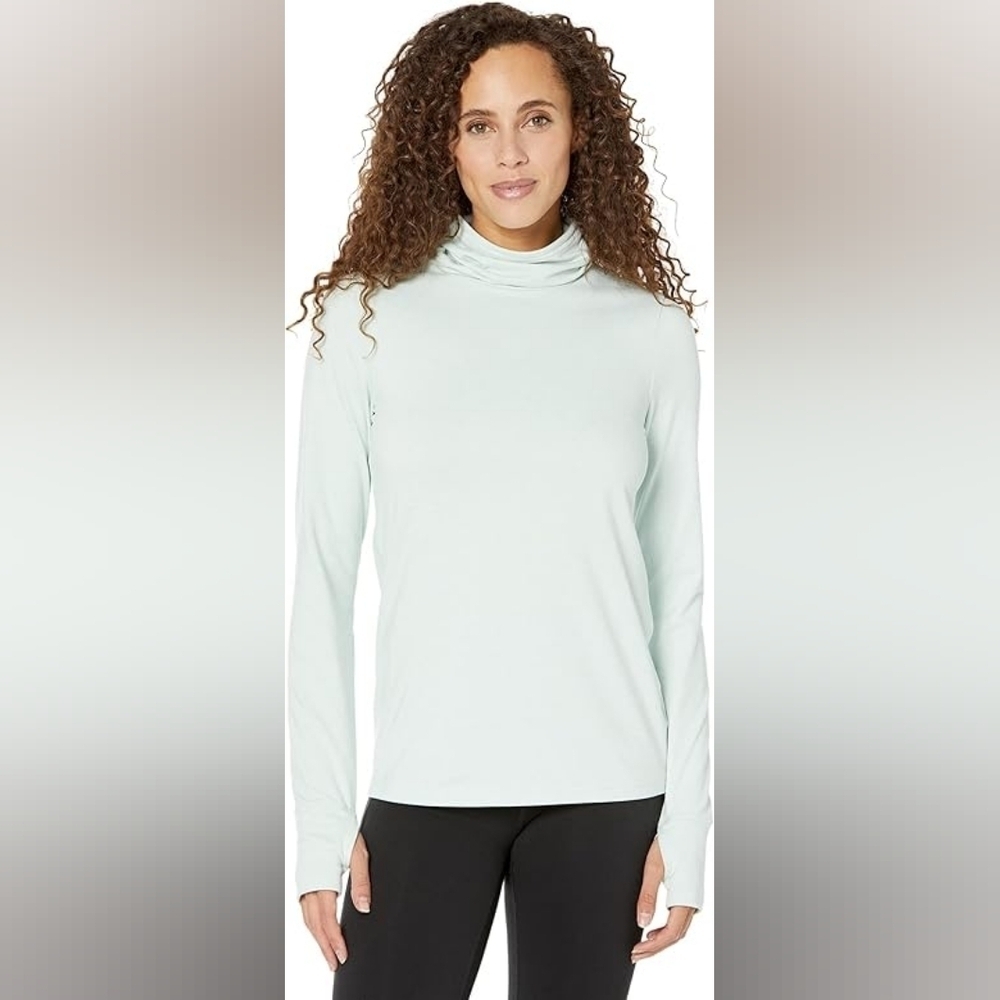 Prana Ice Flow Pullover Long Sleeve Sage Green Athletic Top with Thumb Holes XL